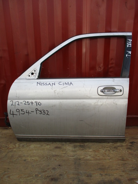 Used Nissan Cima WINDOW GLASS FRONT LEFT